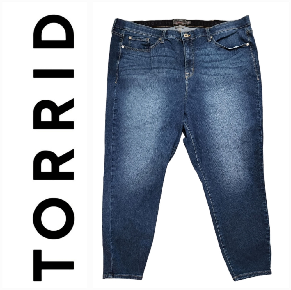 Torrid Sky High Skinny Premium Super Stretch High Rise Flex Waistband Jean 28R